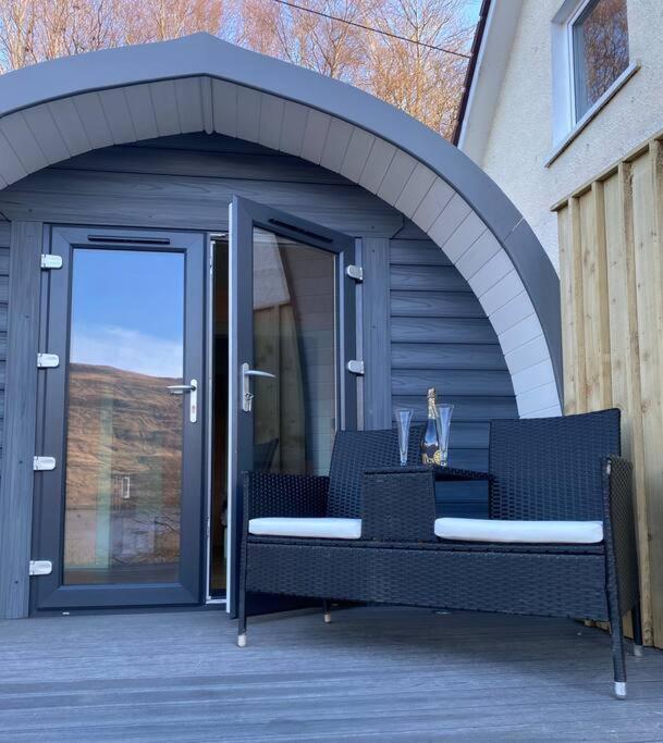 Seaview Lodges At Torlinnhe Fort William Exteriör bild