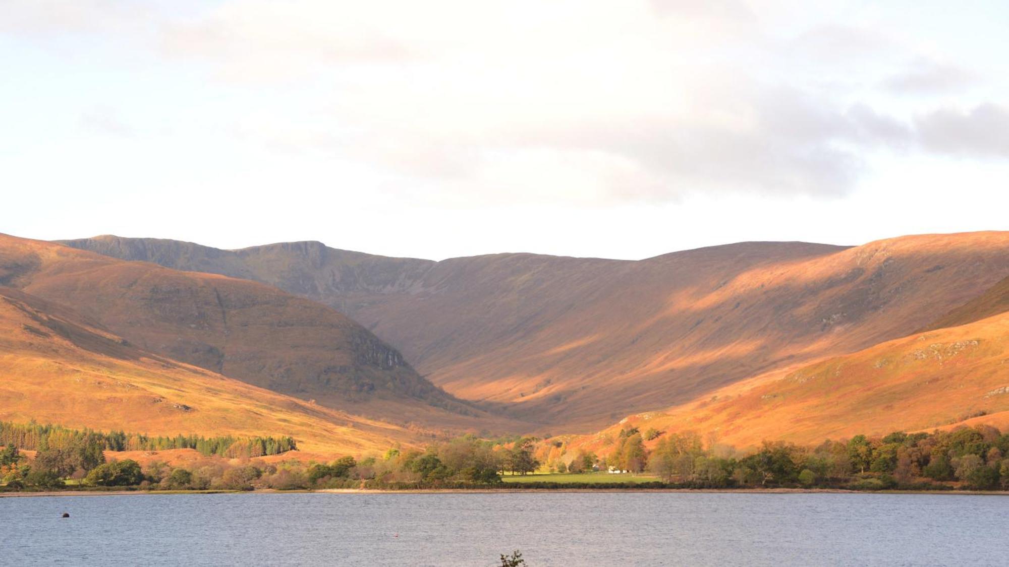 Seaview Lodges At Torlinnhe Fort William Exteriör bild